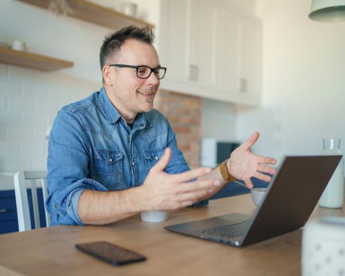 700x500_man-online-therapy My approach online therapy counselling coaching